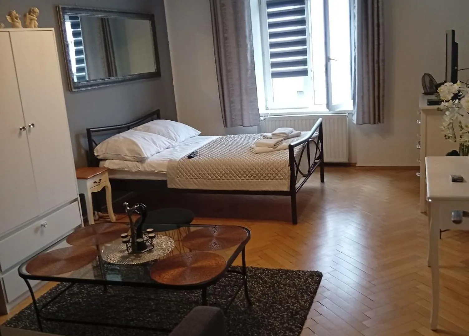Pod Topola Krakow Polonya